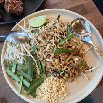 Hanuman Thai Eatery - Pad thai - Thai Near Me - Orange, California Hanuman Thai Eatery - Pad thai - Thai Near Me - Orange, California
