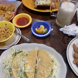Los Reyes Mexican Grill & Bar
