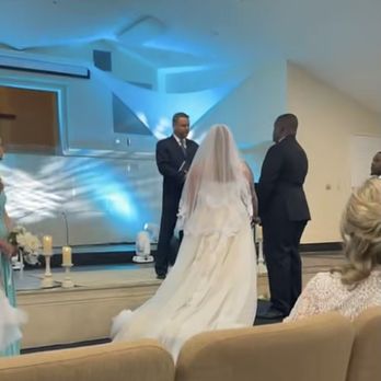 Gracepoint Church - Being married by pastor Steven Geiger . - Churches Near Me - Fort Lauderdale, Florida Gracepoint Church - Being married by pastor Steven Geiger . - Churches Near Me - Fort Lauderdale, Florida
