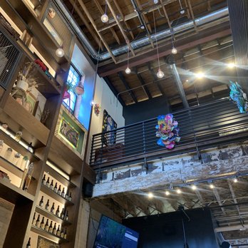 Jackie O's On Fourth - Inside - Breweries Near Me - Columbus, Ohio
