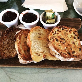 Avoca - Toasted bread selection - Grocery Near Me - Dublin, D