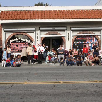 Gary Baker Insurance Agency - Clients enjoying Christmas Parade at office with Santa - Insurance Near Me - South Gate, California Gary Baker Insurance Agency - Clients enjoying Christmas Parade at office with Santa - Insurance Near Me - South Gate, California