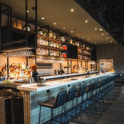Cooper’s Hawk Winery & Restaurant