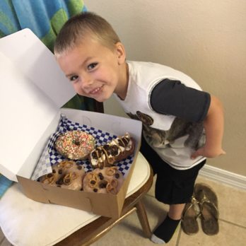 DG Doughnuts - Bakeries Near Me - Ocoee, Florida DG Doughnuts - Bakeries Near Me - Ocoee, Florida