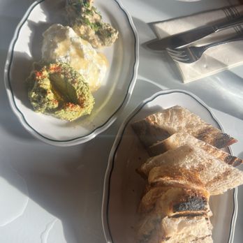 Fete - Fete spread - New American Near Me - Honolulu, Hawaii