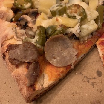 The Pizza Box - linguica is pinkish red like pepperoni. This clearly is not fresh - Pizza Near Me - San Jose, California The Pizza Box - linguica is pinkish red like pepperoni. This clearly is not fresh - Pizza Near Me - San Jose, California