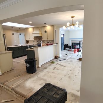 Next Level Pros - Kitchen/Dinning room. - Electricians Near Me - Lakewood, Colorado Next Level Pros - Kitchen/Dinning room. - Electricians Near Me - Lakewood, Colorado