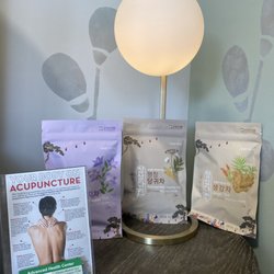 Emily Chang, LAC, DIPL, AC - Advanced Health Center - Advanced Health Center | Integrative & Functional Medicine. Kind Acupuncture & Caring Holistic Healing Medicine Arlington,  Alexandria Va