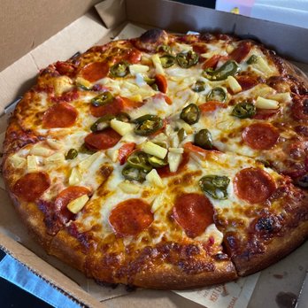 Blaze Pizza - Build Your Own Pizza (Large) - Salad Near Me - La Verne, California