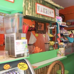 Banana Kabana - Interior de la Jugueria.