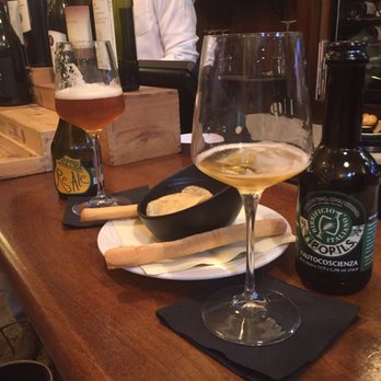 Sei Divino! - Wine Bars Near Me - Florence, FI