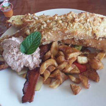 Space Needle - Loosen you buttons this is the main event! The French toast entree. - Landmarks & Historical Buildings Near Me - Seattle, Washington Space Needle - Loosen you buttons this is the main event! The French toast entree. - Landmarks & Historical Buildings Near Me - Seattle, Washington