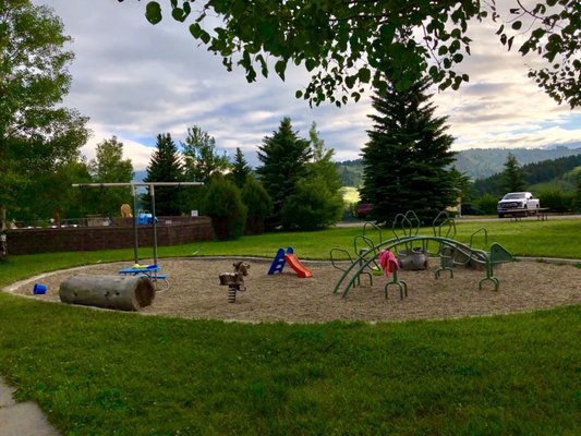 Bear Canyon Campground by null