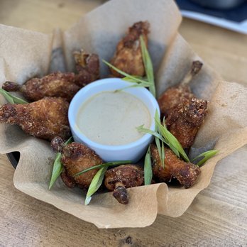 District - Oakland - Chicken wings for happy hour - Wine Bars Near Me - Oakland, California District - Oakland - Chicken wings for happy hour - Wine Bars Near Me - Oakland, California