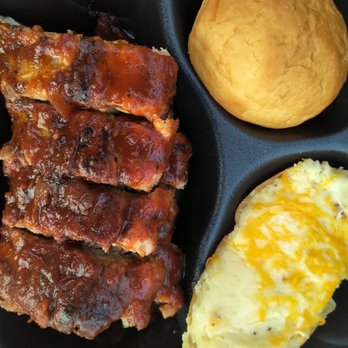 Scott Ja-Mamas - Half rack combo (Cole slaw not pictured). There are 8 ribs total. - Barbeque Near Me - Minneapolis, Minnesota
