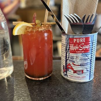 Q-de-Sac - Bloody du chalet - Gastropubs Near Me - Quebec City, Quebec Q-de-Sac - Bloody du chalet - Gastropubs Near Me - Quebec City, Quebec