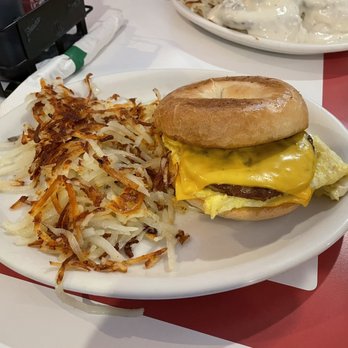 Red Apple Cafe - Breakfast Sandwich with Hash brown - American Near Me - Hartford, Wisconsin Red Apple Cafe - Breakfast Sandwich with Hash brown - American Near Me - Hartford, Wisconsin