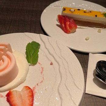 Uluh - Passion fruit and Mango Mousse - Tea Rooms Near Me - New York, New York Uluh - Passion fruit and Mango Mousse - Tea Rooms Near Me - New York, New York