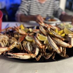 Margie & Ray's Crabhouse - A Dozen Jumbo Blue Crabs