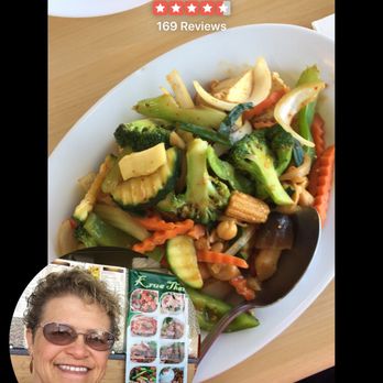 Krua Thai - Mixed veggies with Tofu & cashews. Sooo yummy! - Thai Near Me - Chula Vista, California Krua Thai - Mixed veggies with Tofu & cashews. Sooo yummy! - Thai Near Me - Chula Vista, California