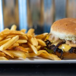 SD Pizzeria - SD Burger (Double Patties)