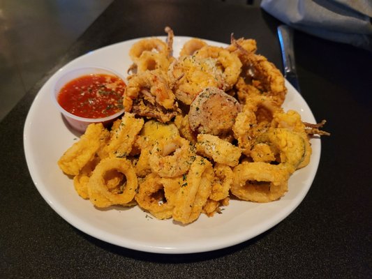 Coppersmith Tavern and Table by null