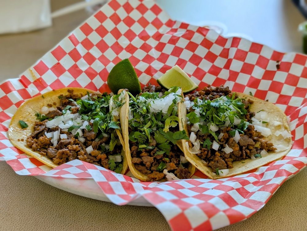 La Revolución Taqueria