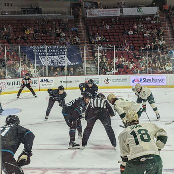 Wells Fargo Arena - Faceoff - Venues & Event Spaces Near Me - Des Moines, Iowa Wells Fargo Arena - Faceoff - Venues & Event Spaces Near Me - Des Moines, Iowa