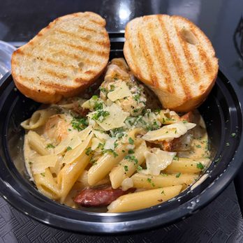 Fabi’s Grill - Cajun Jambalaya - Mediterranean Near Me - Torrance, California Fabi’s Grill - Cajun Jambalaya - Mediterranean Near Me - Torrance, California