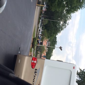 Blue Compass RV Tampa - Almost out the gate and the generator broke again - RV Dealers Near Me - Dover, Florida Blue Compass RV Tampa - Almost out the gate and the generator broke again - RV Dealers Near Me - Dover, Florida