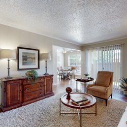 Oak Hollow Apartments - Oak Hollow Apartments - Longview, TX; Interior