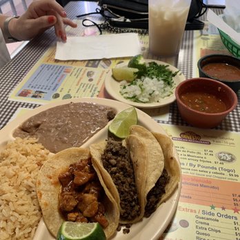 Tacos Ernesto - Taco plate - Mexican Near Me - Fort Worth, Texas Tacos Ernesto - Taco plate - Mexican Near Me - Fort Worth, Texas