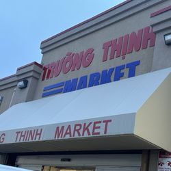 Truong Thinh II Super Market - This place is horrible and unsafe !