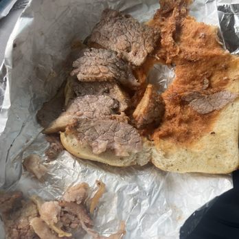 Outlaw's Barbecue - Soggy bun, no sauce. - Barbeque Near Me - Alexandria, Louisiana