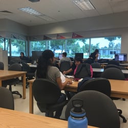 Reedley College-Madera Center - Tutoring center