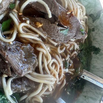 Liu’s Cafe - Braised beef noodle soup (pour some chili oil on top trust) - Taiwanese Near Me - Los Angeles, California Liu’s Cafe - Braised beef noodle soup (pour some chili oil on top trust) - Taiwanese Near Me - Los Angeles, California