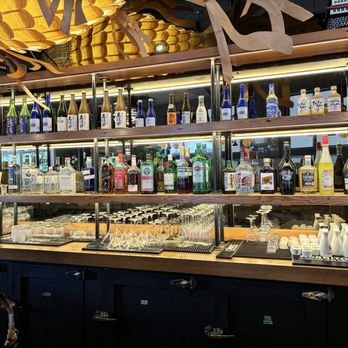 Uni Japanese Restaurant - Japanese Near Me - Victoria, British Columbia