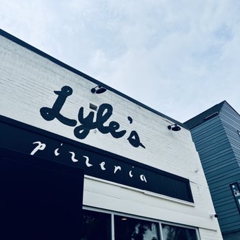 Lyle's Pizzeria - Storefront. - Pizza Near Me - Omaha, Nebraska Lyle's Pizzeria - Storefront. - Pizza Near Me - Omaha, Nebraska