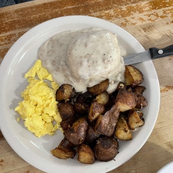 Pop's Cafe - Savory biscuits and gravy with crispy seasoned breakfast potatoes and scrambled eggs. - Breakfast & Brunch Near Me - Downey, California