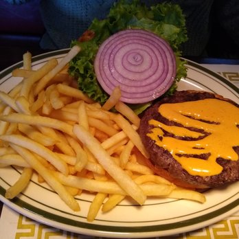Woodside Cafe - Hamburger, well done, no tomato, french fries on the side - Coffee & Tea Near Me - Woodside, New York