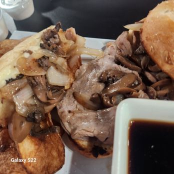 Bayside Grille - Prime rib French dip with mushrooms and onions added - American Near Me - Fort Myers Beach, Florida