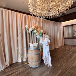 Perona Farms - The bride to be