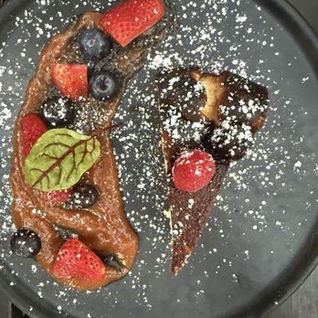 Loquita - Basque Cheesecake - Spanish Near Me - Santa Barbara, California Loquita - Basque Cheesecake - Spanish Near Me - Santa Barbara, California