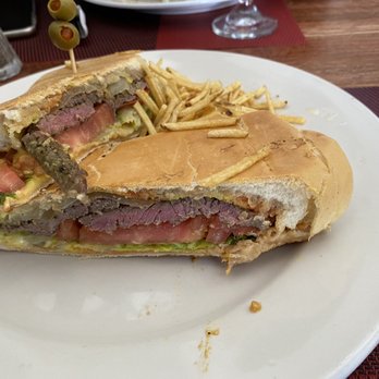 El Cristo Restaurant - Pan con Bistec-Steak Sandwich - Cuban Near Me - MIAMI, Florida