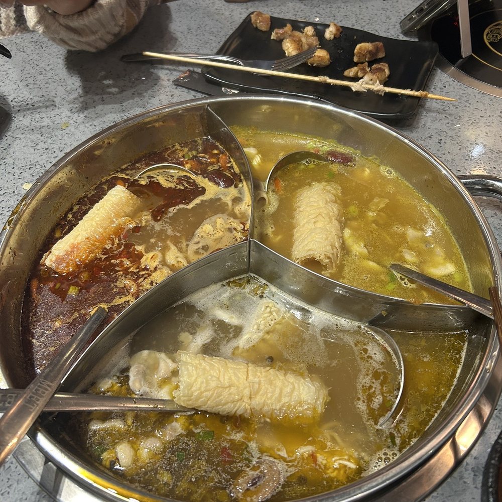 Meet Hot Pot - Cajun/Creole Near Me - Carlstadt, New Jersey Meet Hot Pot - Cajun/Creole Near Me - Carlstadt, New Jersey