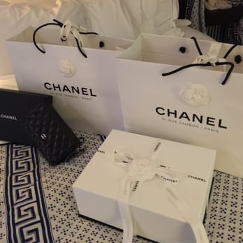 Chanel - Chanel splurge :) - Cosmetics & Beauty Supply Near Me - Paris, 75 Chanel - Chanel splurge :) - Cosmetics & Beauty Supply Near Me - Paris, 75