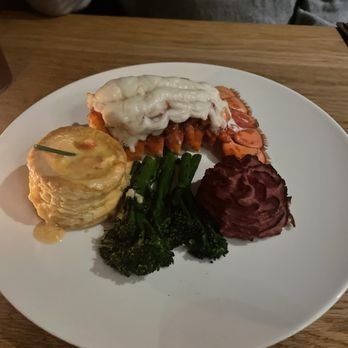 The Wilbur Mansion - Steam lobster with Filo dough and broccolini with lobster sauce - Venues & Event Spaces Near Me - Bethlehem, Pennsylvania The Wilbur Mansion - Steam lobster with Filo dough and broccolini with lobster sauce - Venues & Event Spaces Near Me - Bethlehem, Pennsylvania
