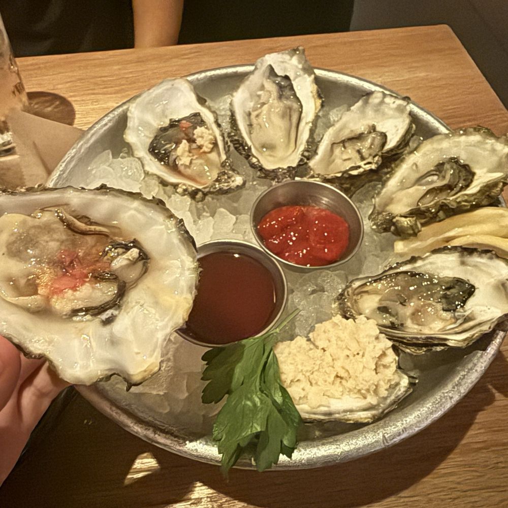 Lure Fish House - Oysters - Seafood Near Me - Ventura, California Lure Fish House - Oysters - Seafood Near Me - Ventura, California