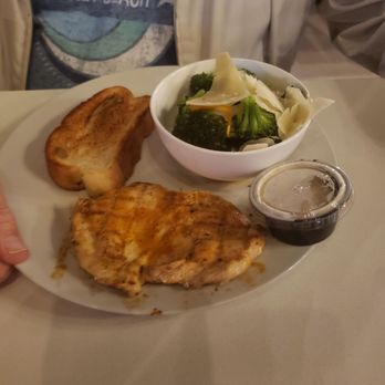 Stanfield's - My dad grilled chicken - Bakeries Near Me - Sheffield, Alabama