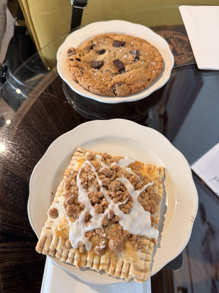 Good Mooed Cafe Logo